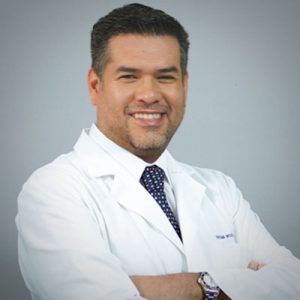 Dr. Roberto Pérez Reyes